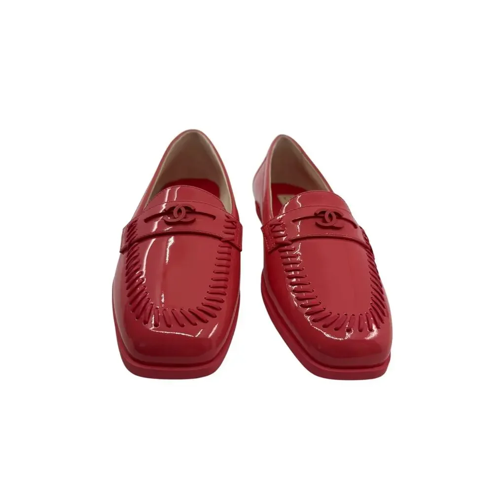 CHANEL product moccasins